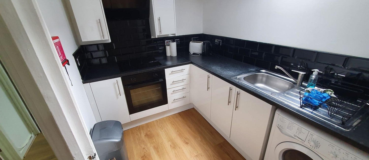 Flat Northcote Lane in Cardiff