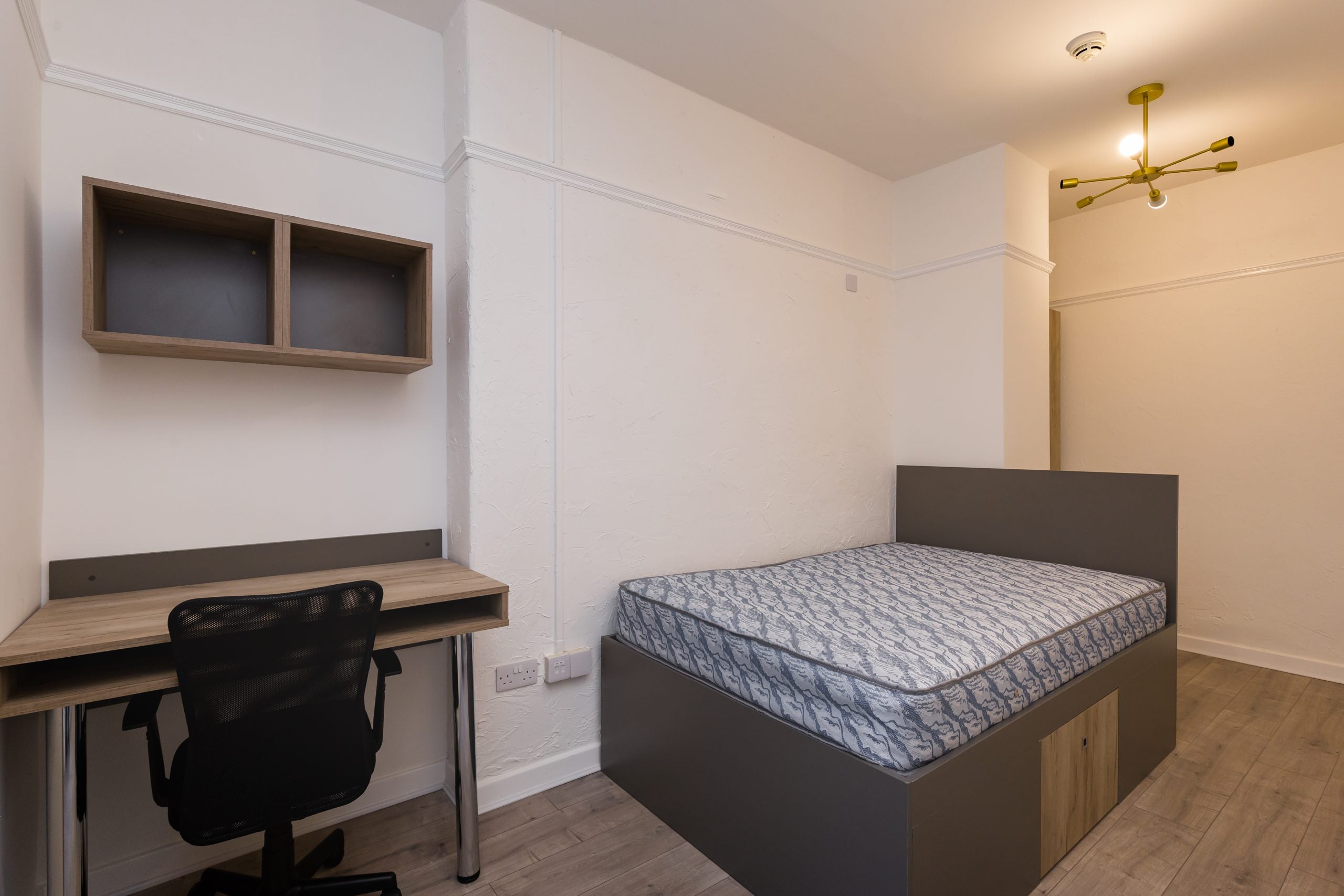Flat Leazes Terrace in Newcastle upon Tyne