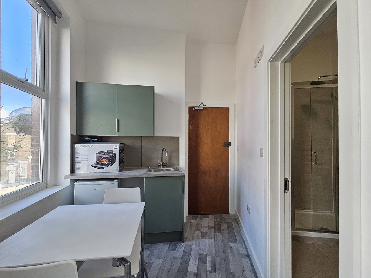 Flat Tottenham Lane in Greater London