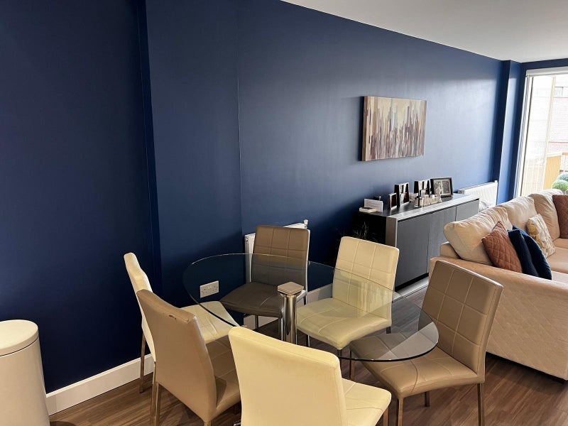 Room Adenmore Road in Greater London