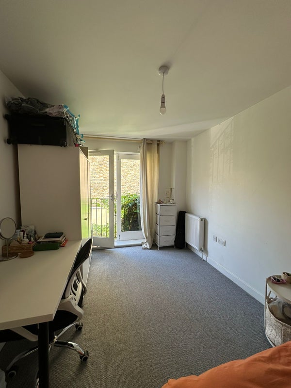 Room Turquand Street in Greater London