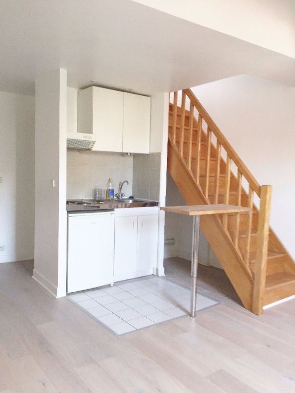 Flat Rue du Vieil Abreuvoir in Saint-Germain-en-Laye