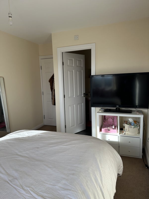 Room Keats Court in Bristol