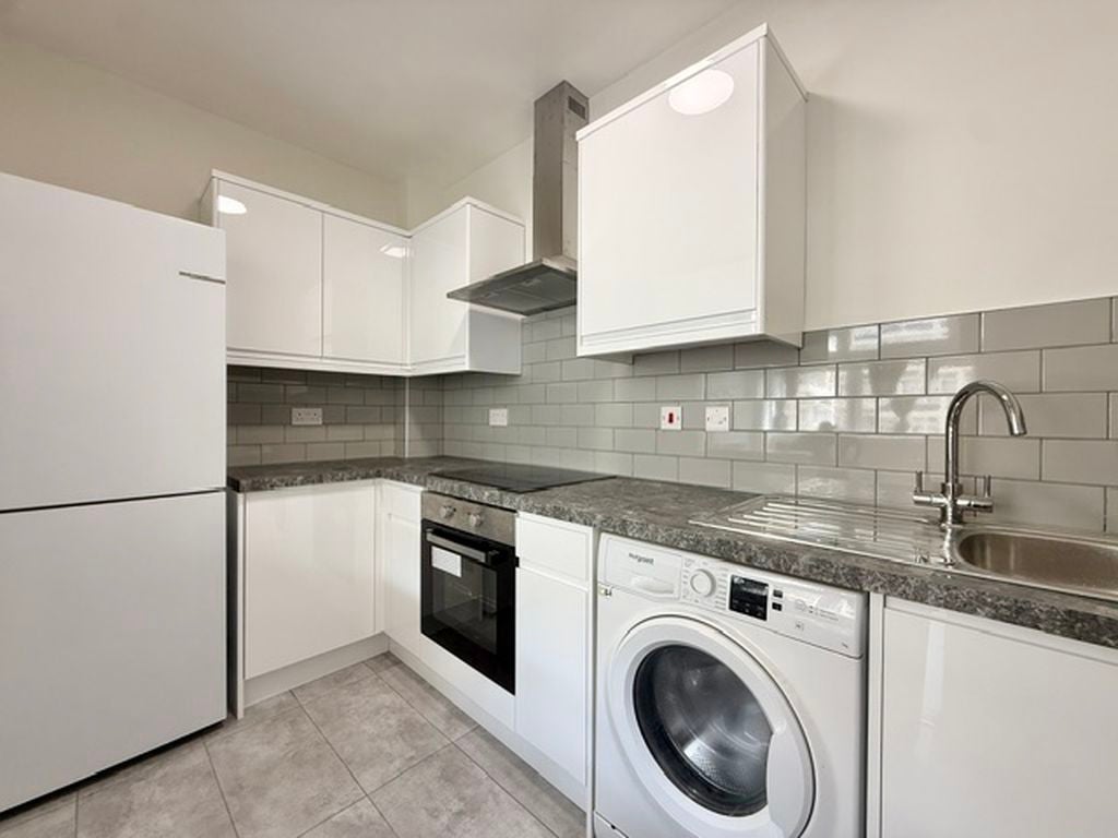 Flat Newington Causeway in Greater London