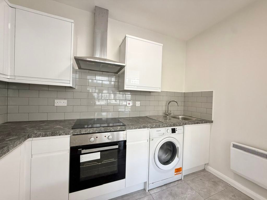 Flat Newington Causeway in Greater London