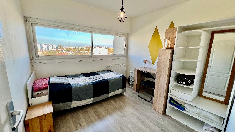 Flat Rue des Treilles in Libourne