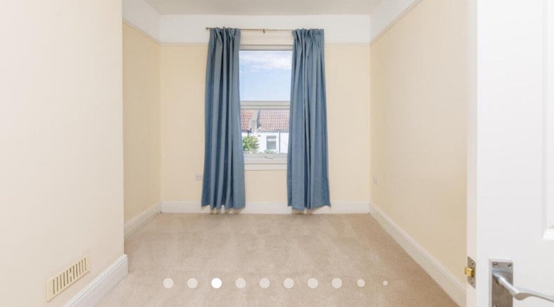 Room Verrier Road in Bristol