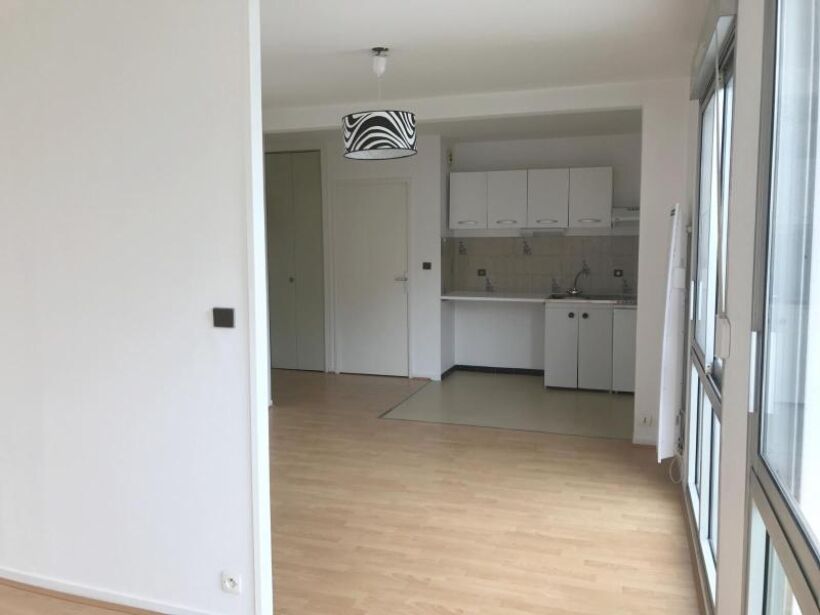 Appartement Place Drouet d'Erlon à Reims