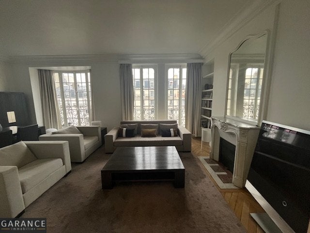 Appartement Avenue du Bel Air à Paris
