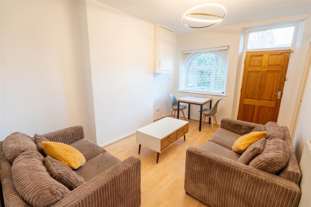 Flat Bower Road in Sheffield
