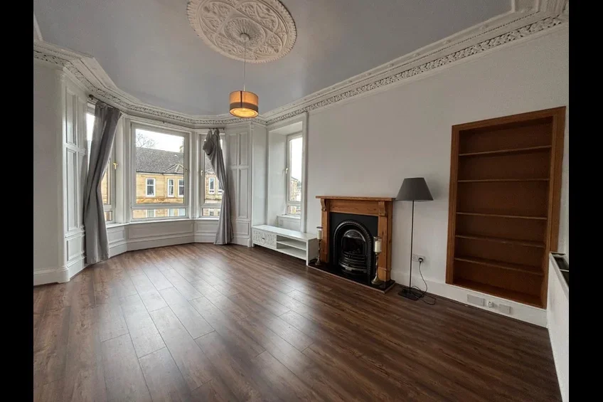 Flat Barterholm Road in Paisley
