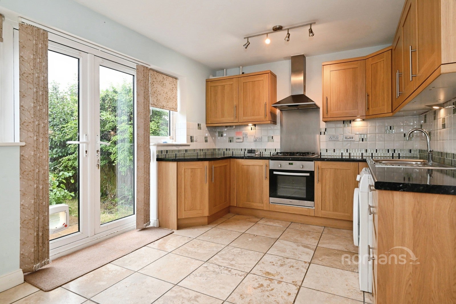 House Sparrowhawk Way in Bracknell