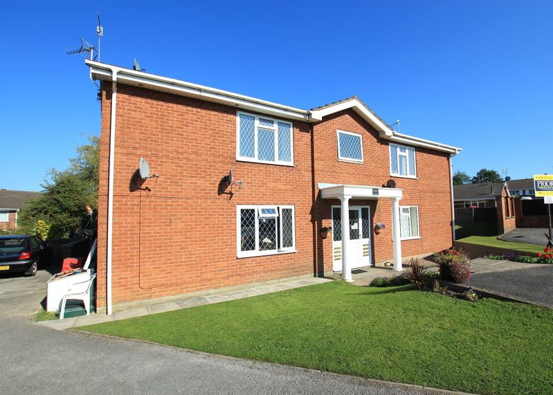 Flat Banbury Grove in Staffordshire Moorlands