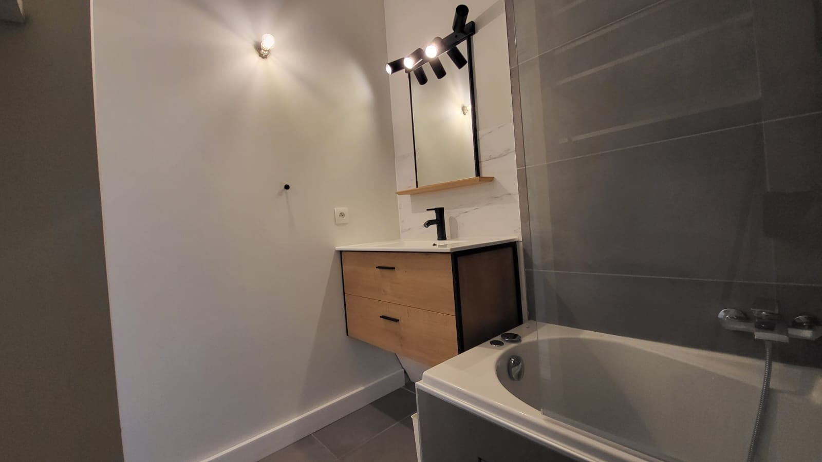 Flat Rue Pierre Rubens in Toulouse