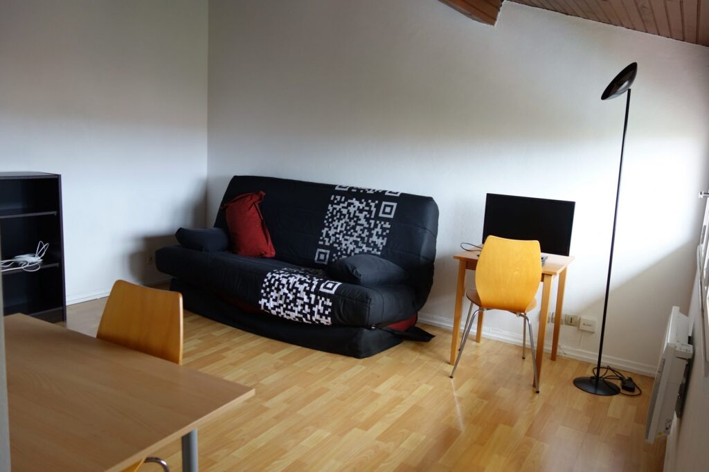 Flat Rue Jean Chaptal in Toulouse
