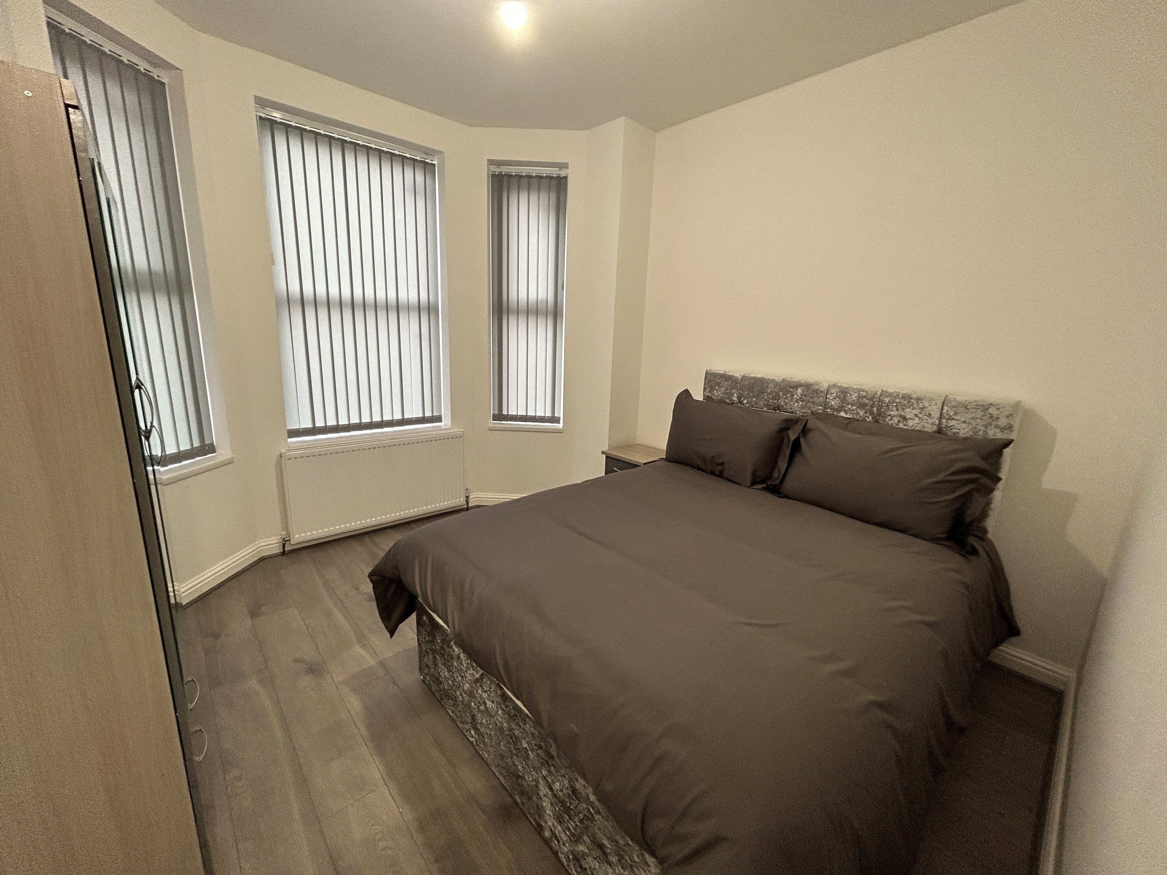 Flat Grosvenor Road in Manchester
