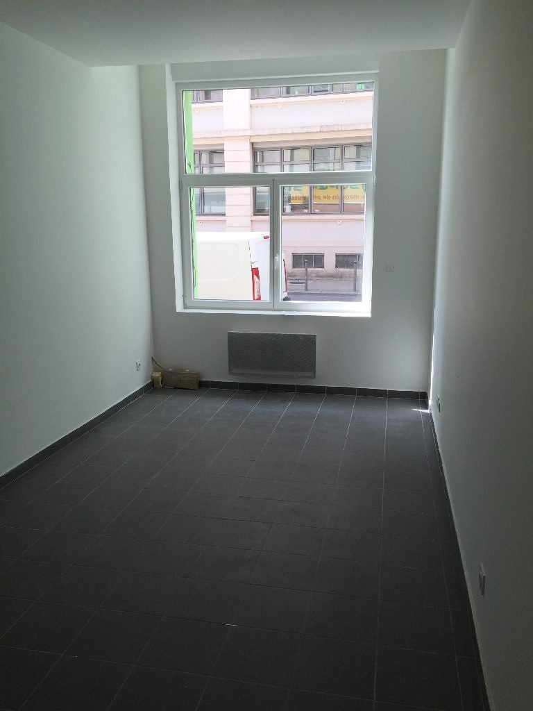 Flat Rue du 4 Août 1789 in Villeurbanne
