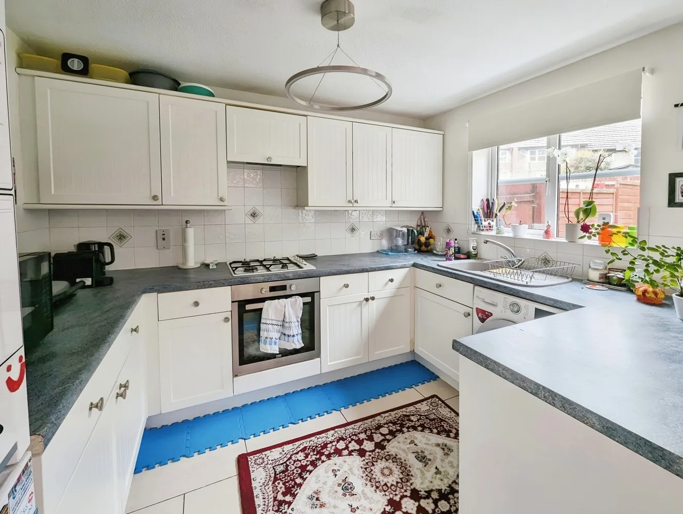 Flat Skibereen Close in Cardiff