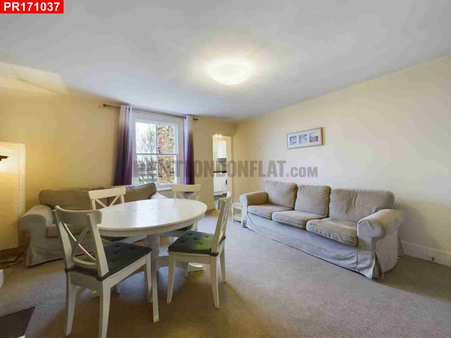 Flat Philbeach Gardens in Greater London