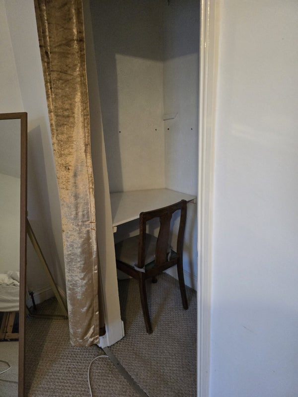 Room Whingate Green in Leeds