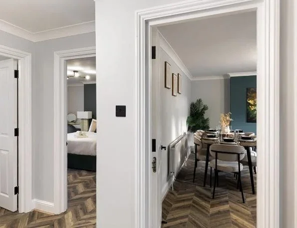 Flat Belvedere Road in Greater London
