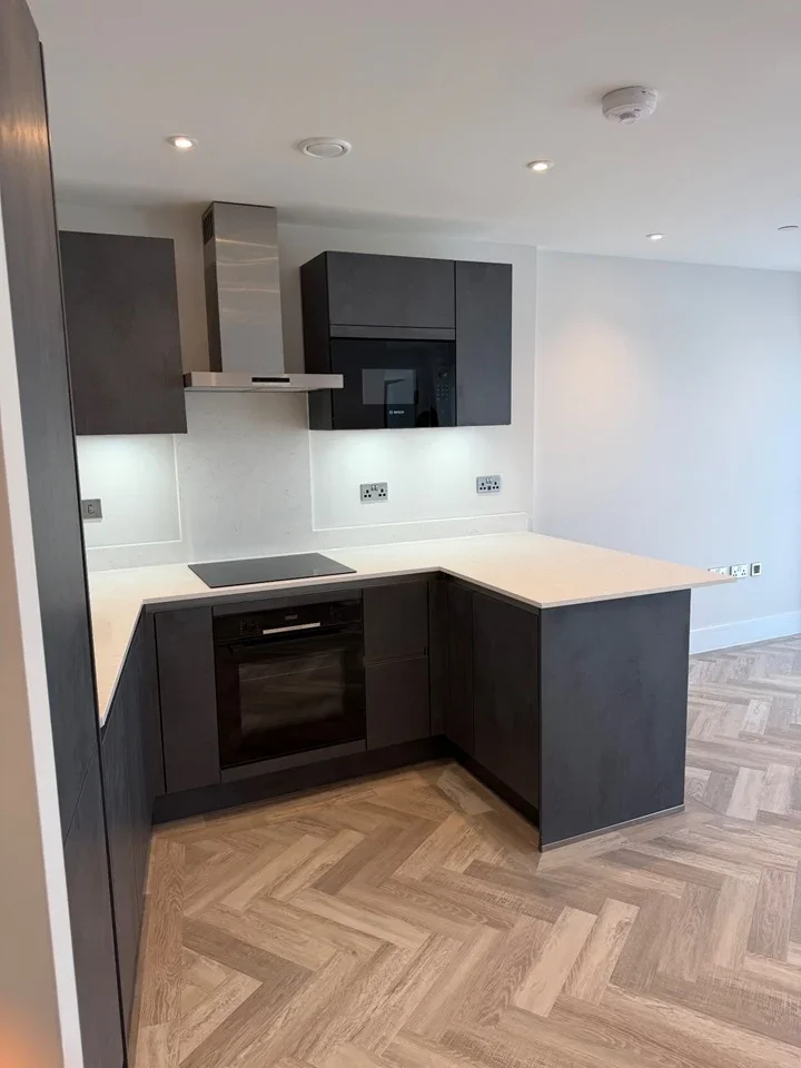 Flat Cockfosters Road in Greater London