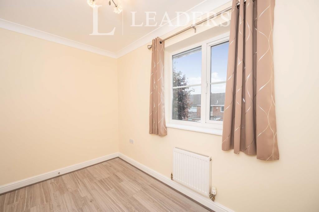 House Fairford Close in London