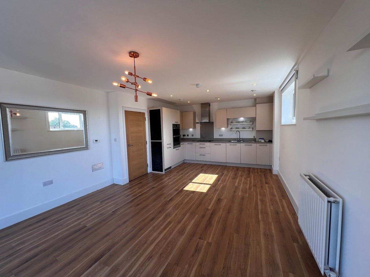 Flat Sidmouth Avenue in Greater London