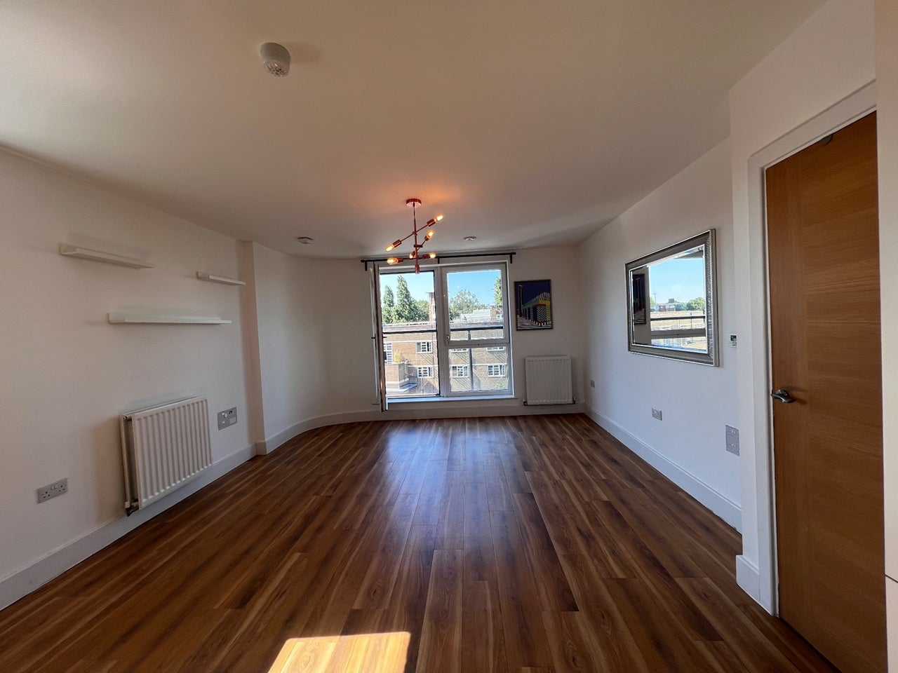 Flat Sidmouth Avenue in Greater London