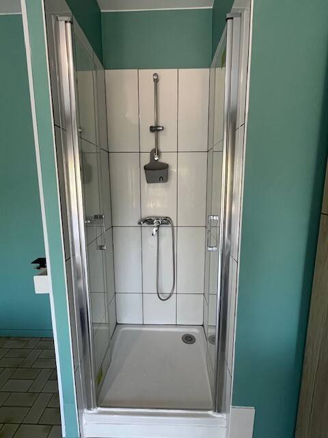 Room Rue des Treilles in Libourne