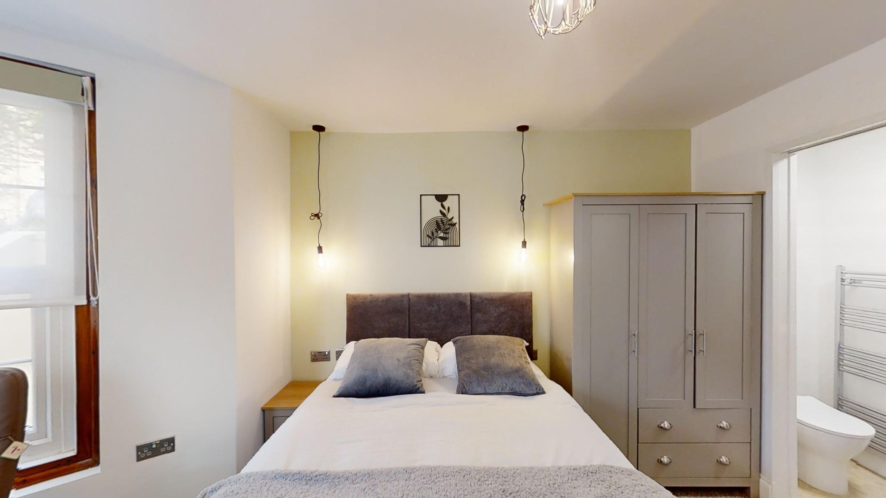 Room The Grove in Gravesham