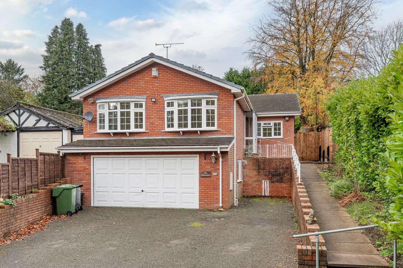 House Lynwood Way in Birmingham
