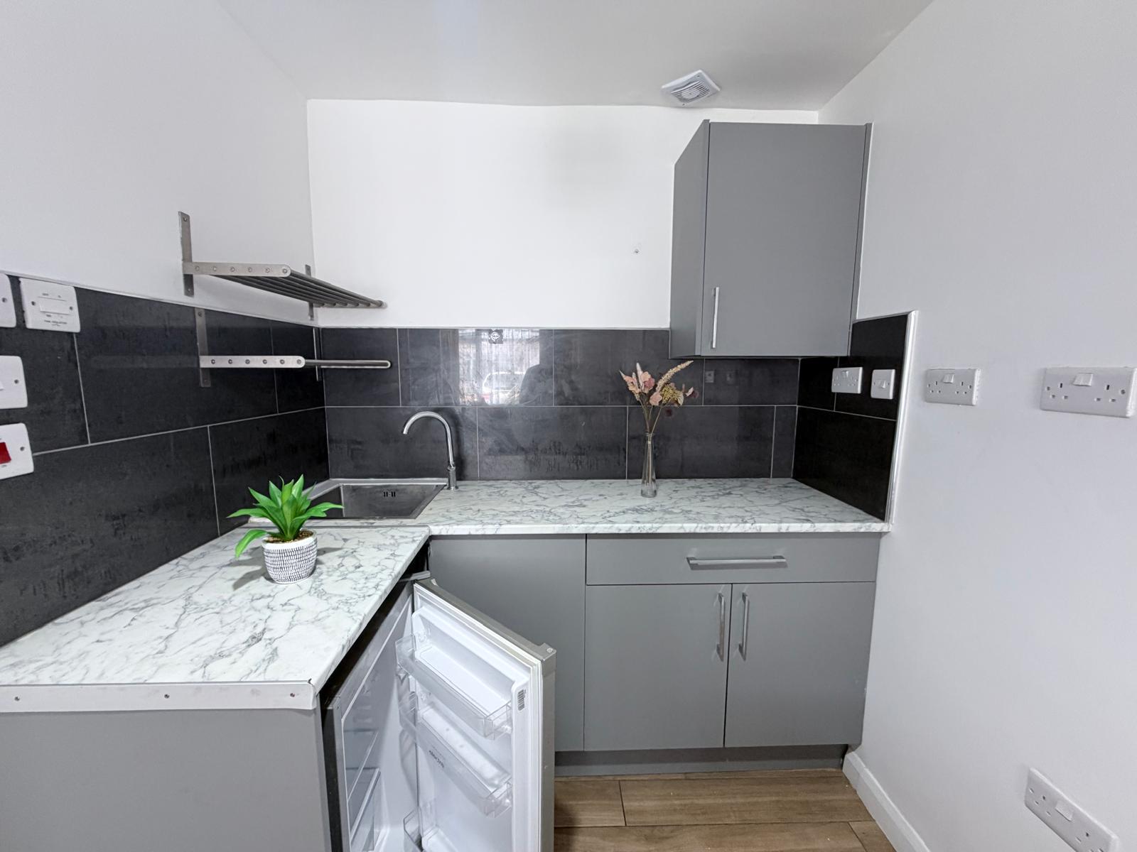 Room Stratford Road in London