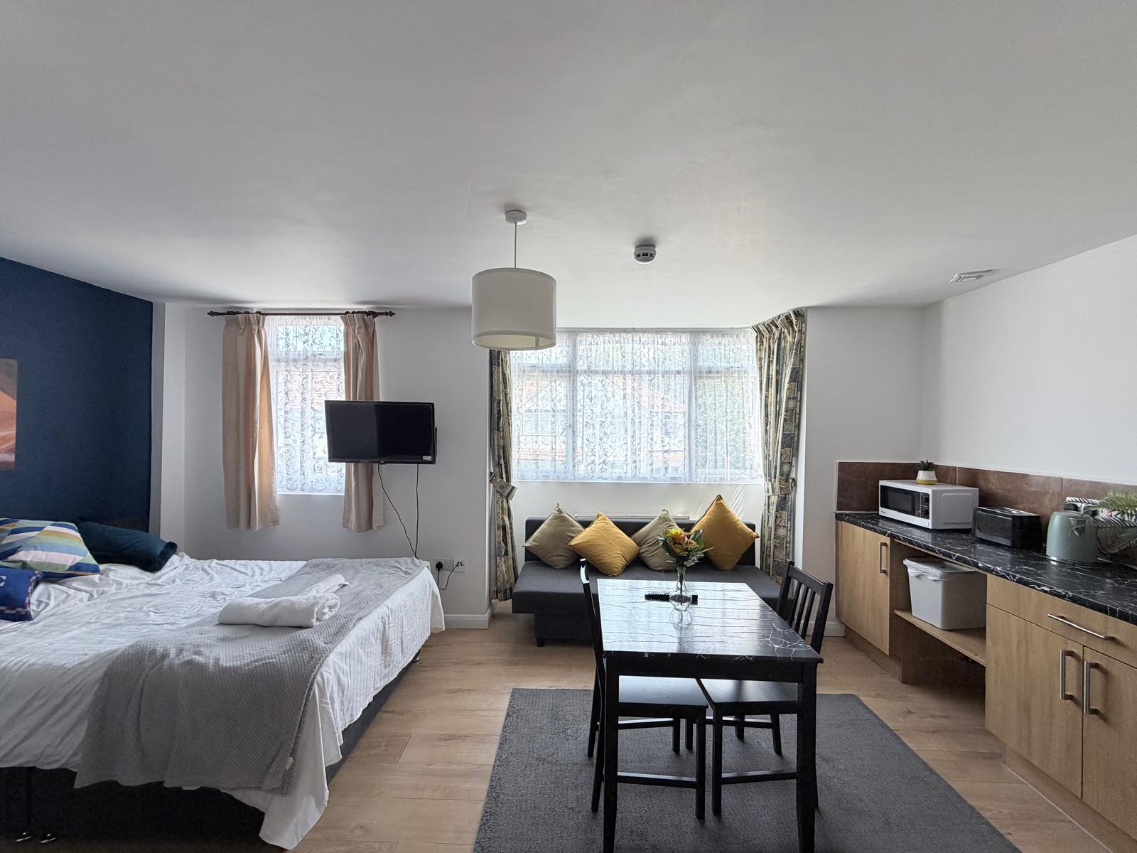 Room Stratford Road in London
