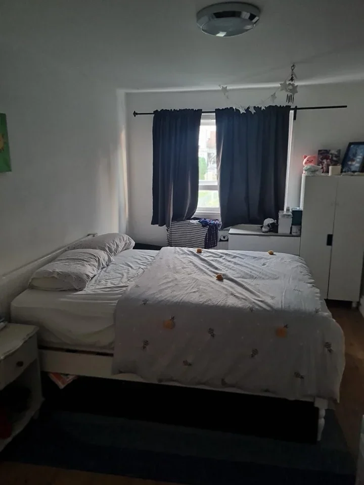 Room Brunswick Road in Greater London