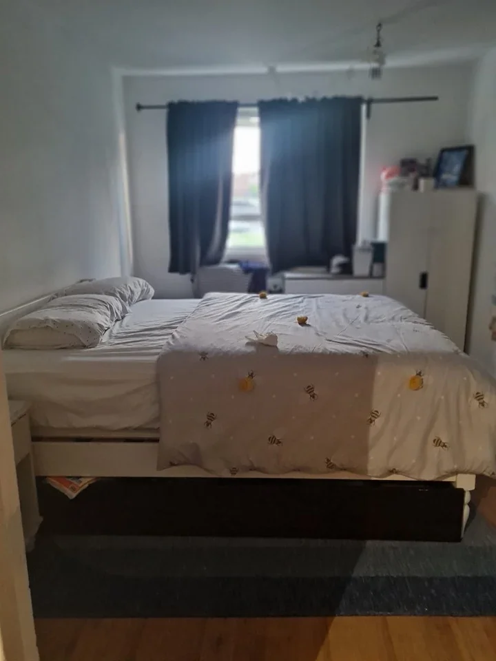 Room Brunswick Road in Greater London