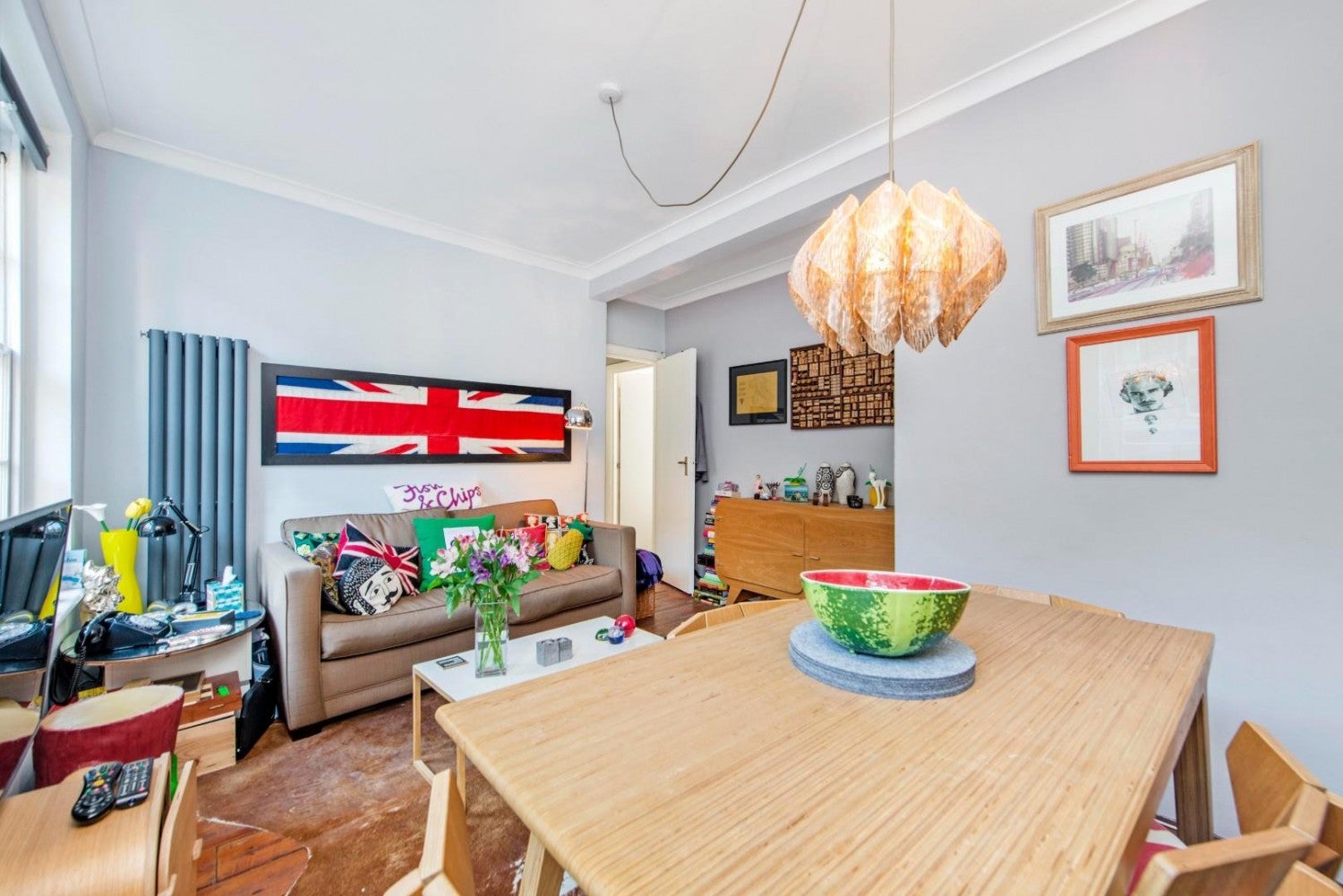 Flat Fanshaw Street in Greater London