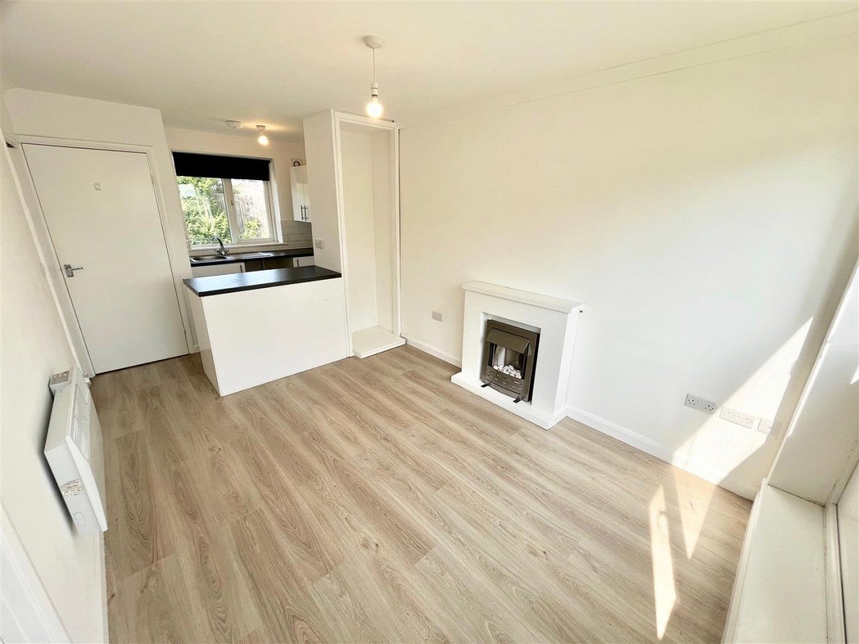 Flat Aberdeen in Ouston