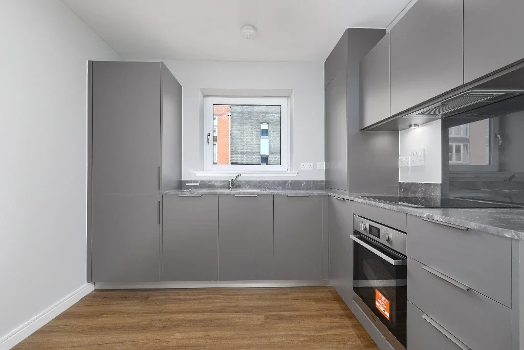 Flat Laurel Place in Glasgow