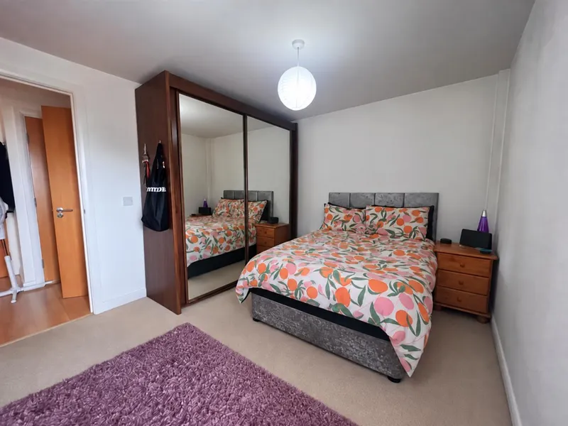 Flat Netherfield Road South in Liverpool
