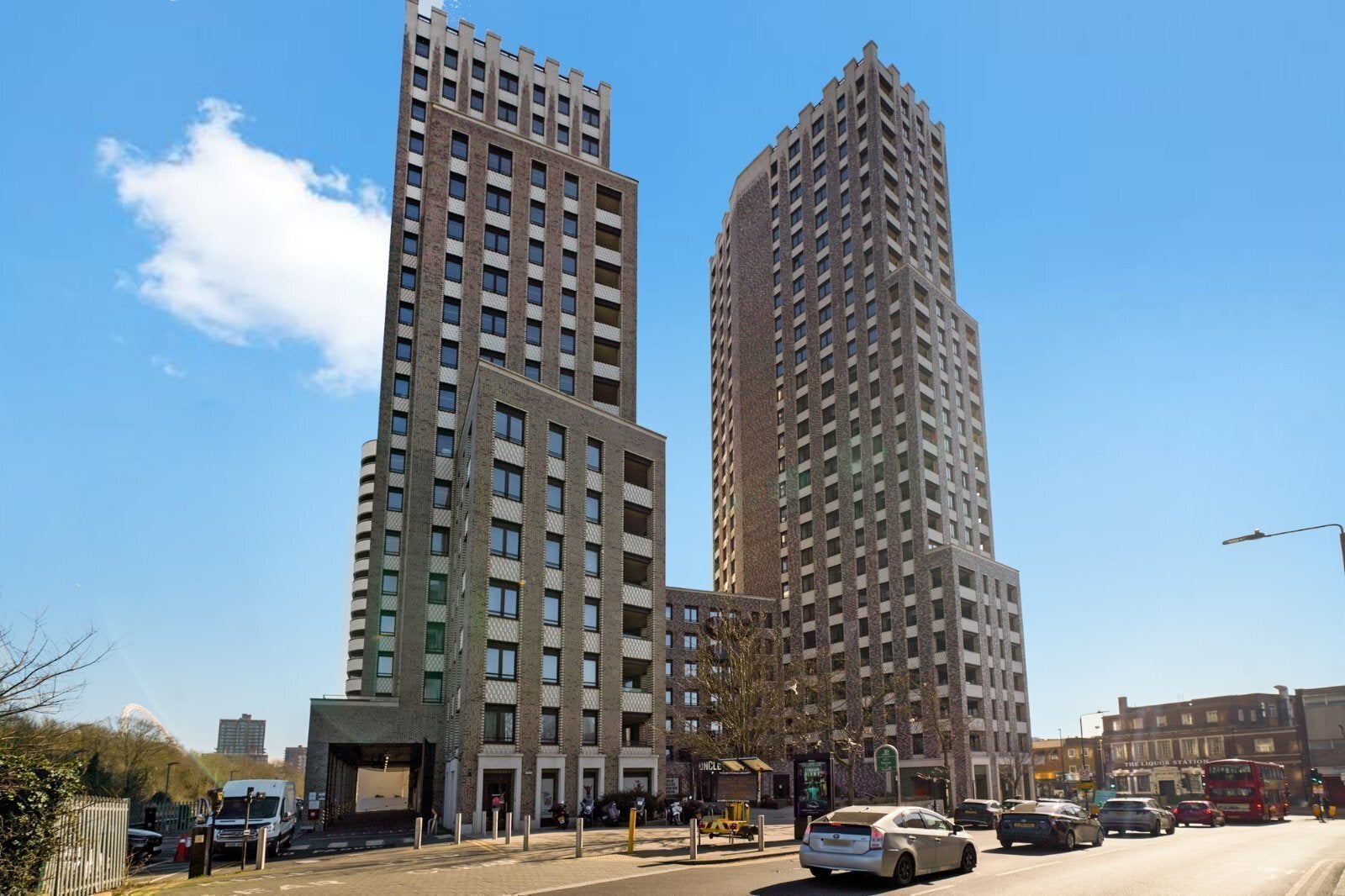 Flat Park Lane in Greater London