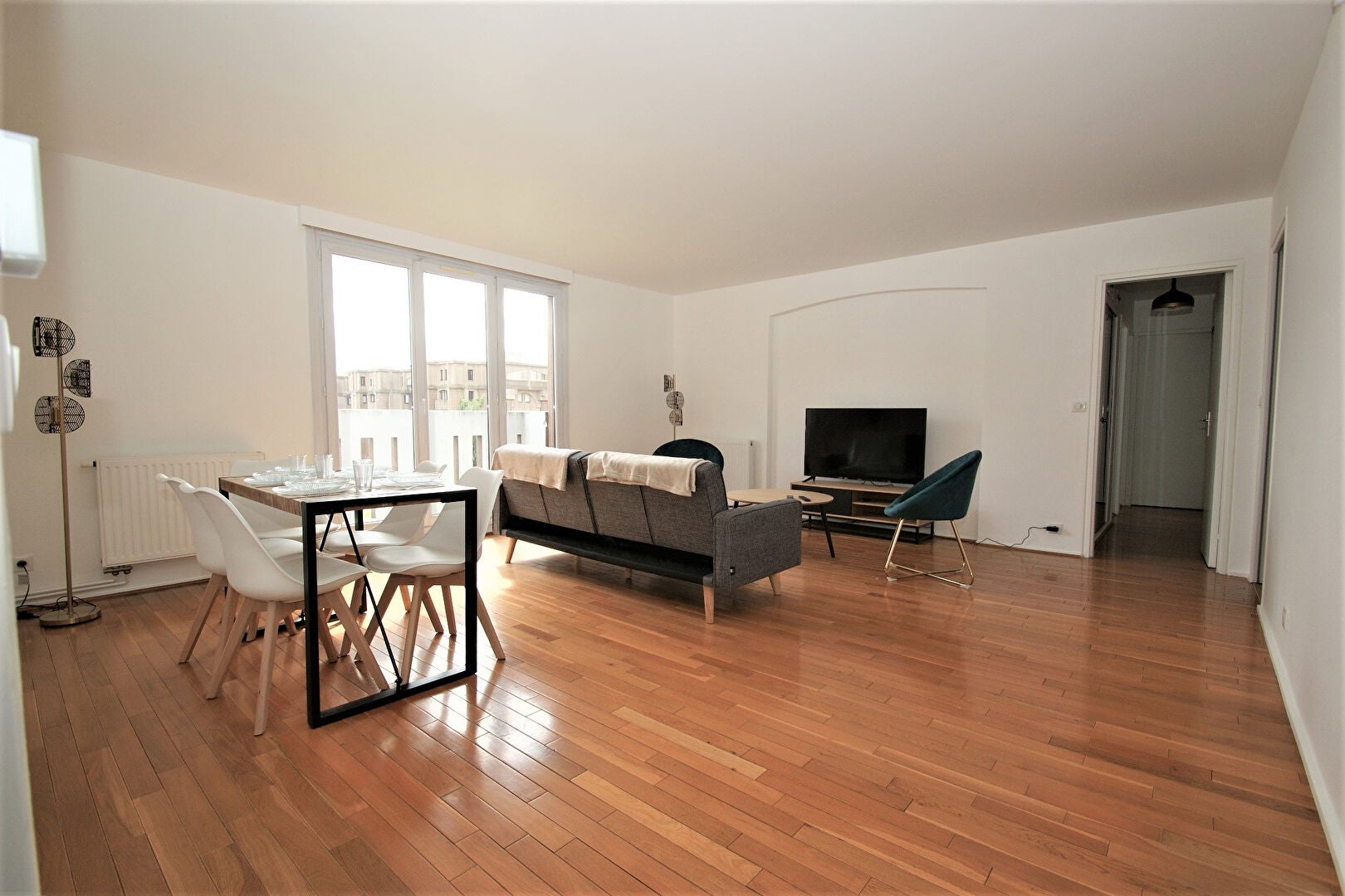 Room Rue des Arcades in Montigny-le-Bretonneux