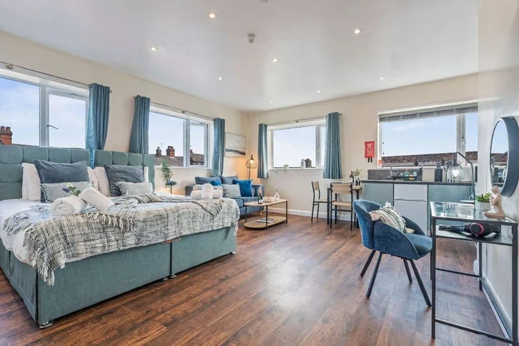 Flat Market Place in Stoke-on-Trent