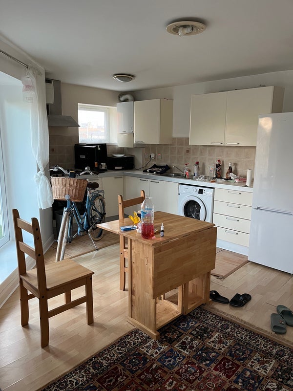 Room Barkworth Road in Greater London