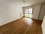 Flat Avenue Michel-Ricard in Bois-Colombes