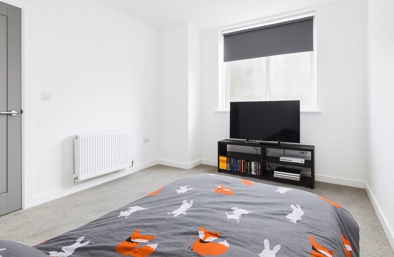 Room Kingsley Road in Salford