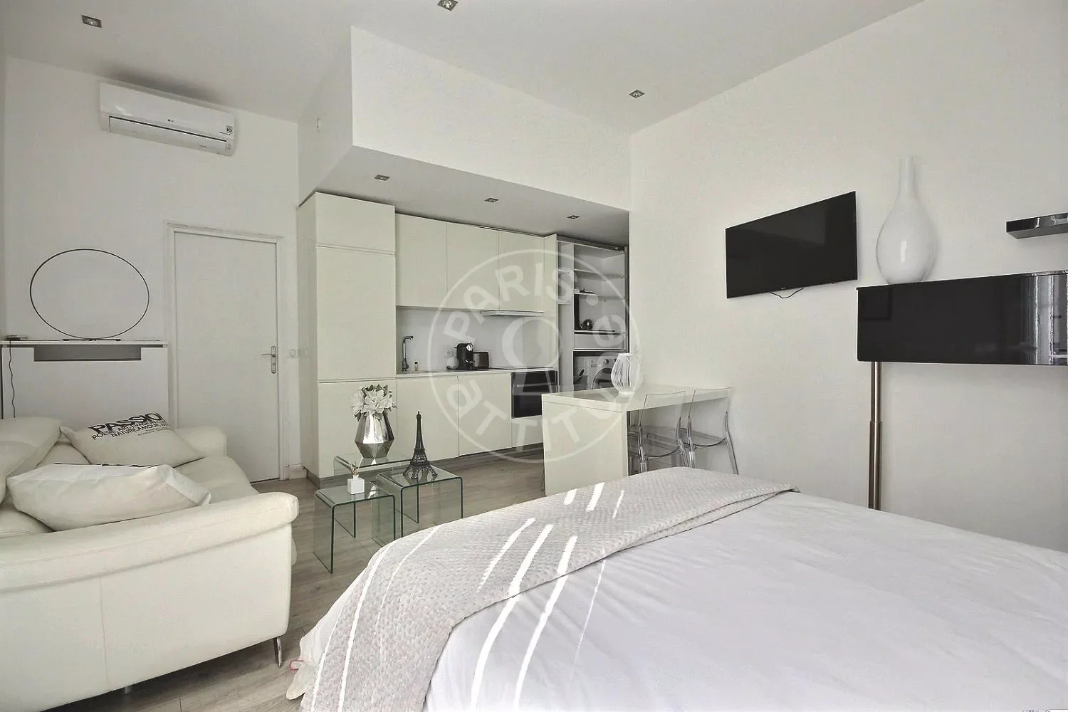 Appartement Avenue des Champs-Élysées à Paris