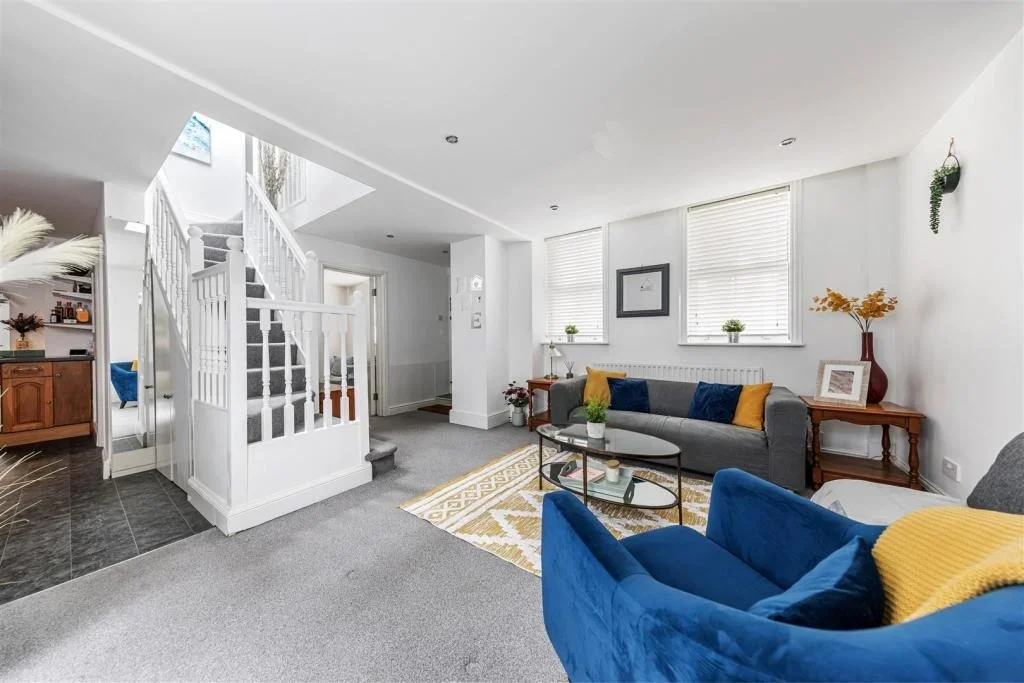 House Fairland Road in Greater London