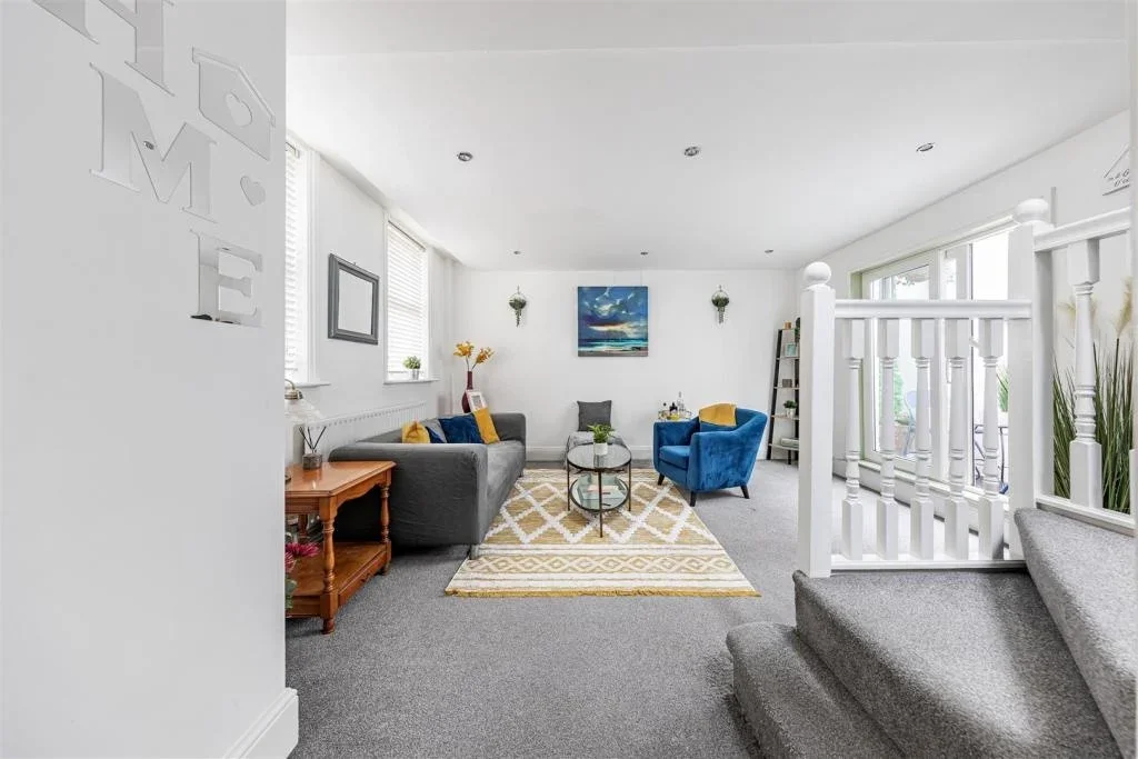 House Fairland Road in Greater London