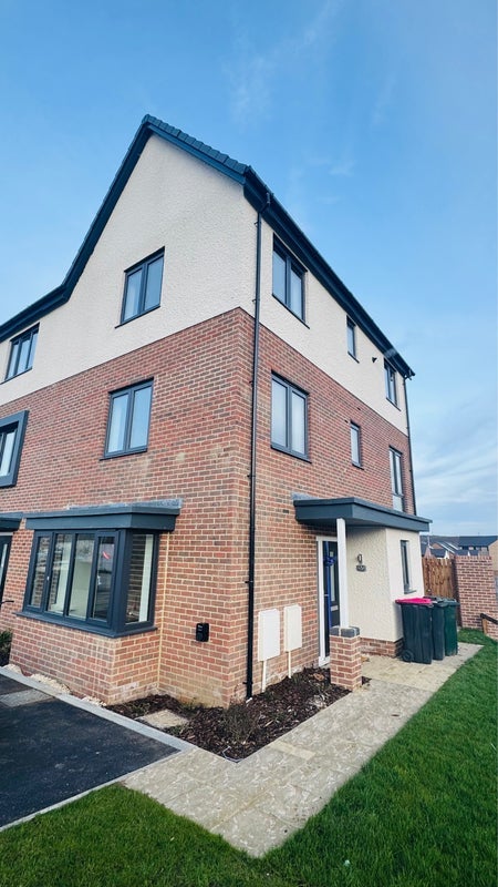 Room Bamford Walk in Rotherham